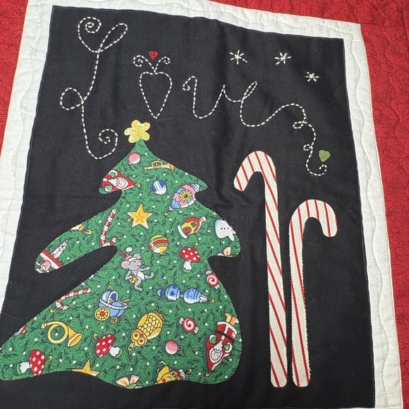 Festive Christmas Quilt with Tree and Candy Cane Design - Picture 3 of 9